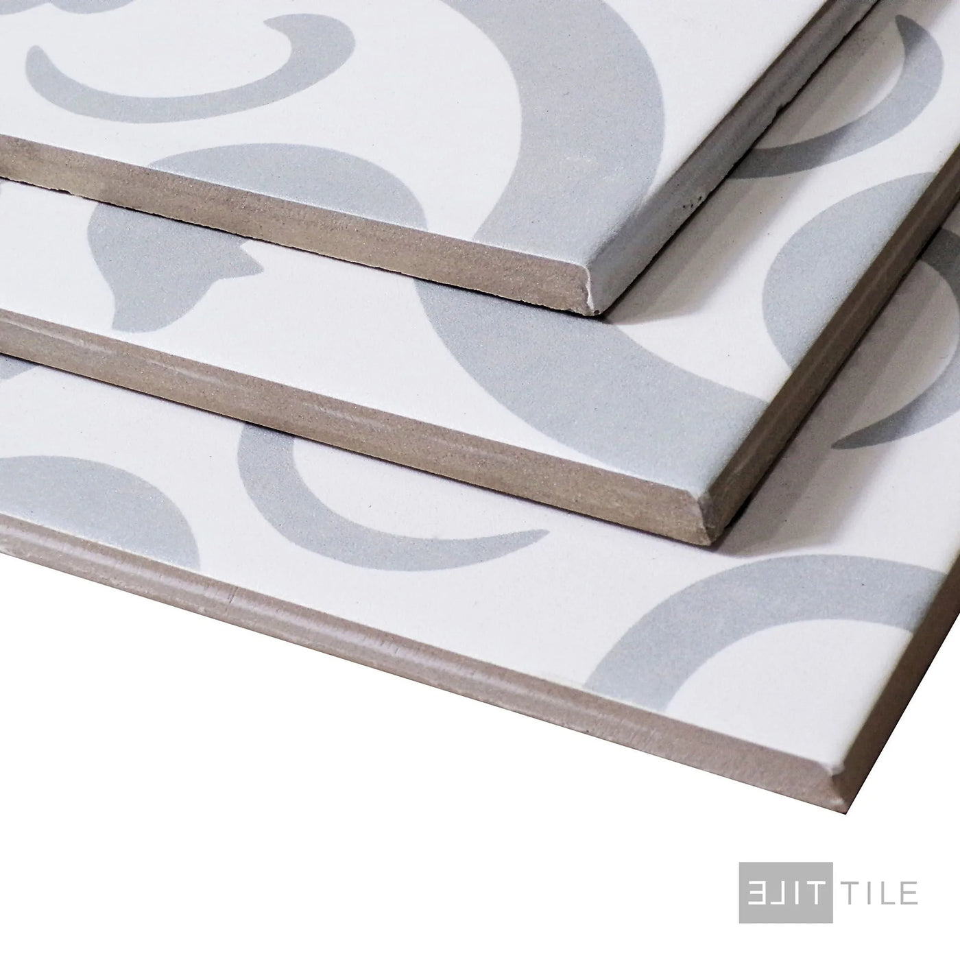 Frame 15 Porcelain Decorative Field Tile 6X6 Perla Chic Matte