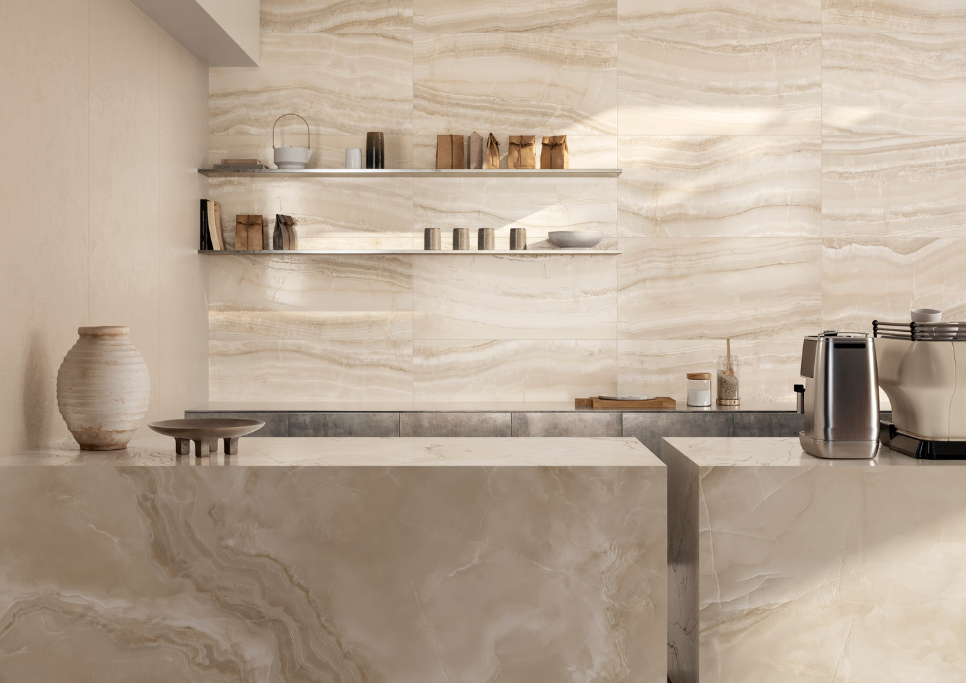 Venus 3D Crosscut 48X48 Amber Honed