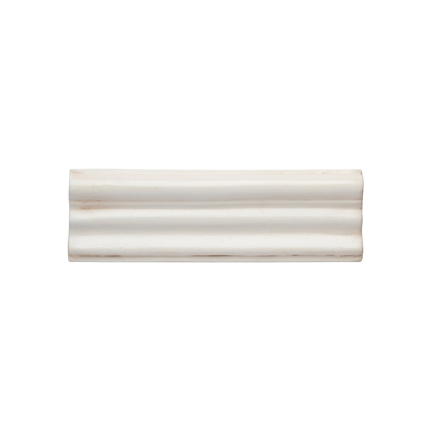Duquesa Chair Rail Trim 2-5/8X8 Crema Matte