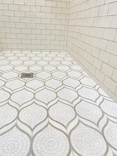 Tangent Mosaic 7-5/8X11-7/8 Calacatta Honed