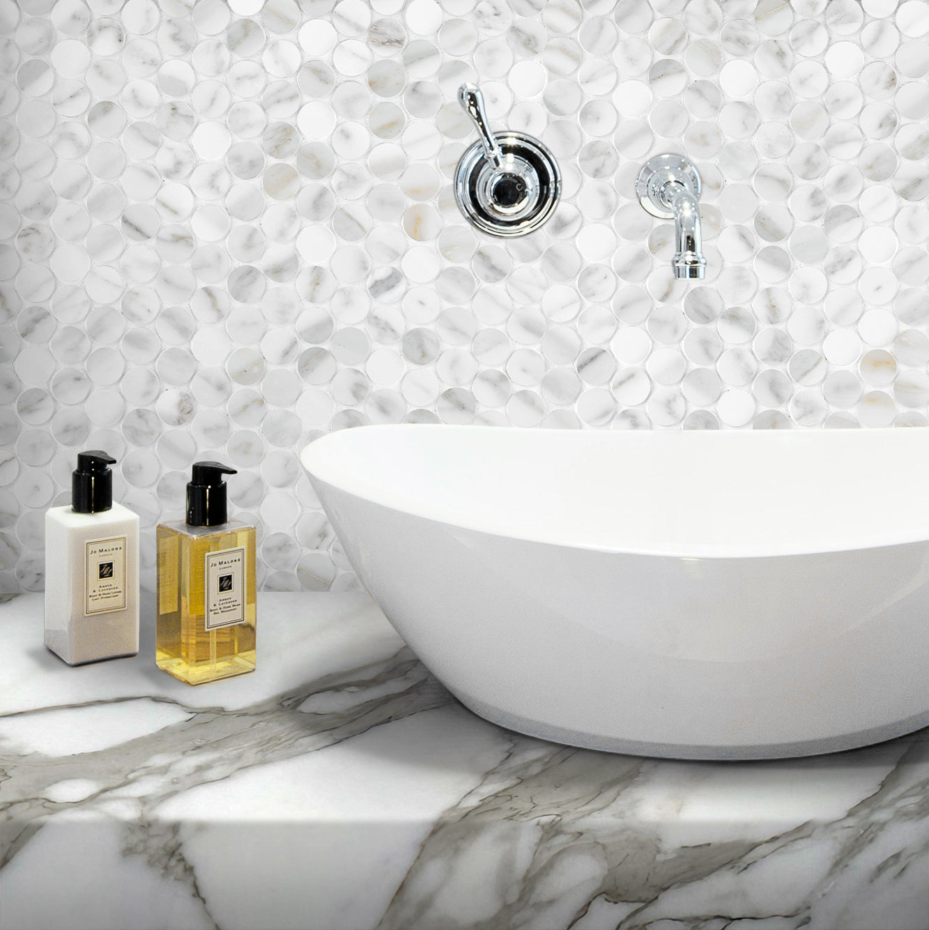 Calacatta Gold Marble Penny Round Honed Mosaic